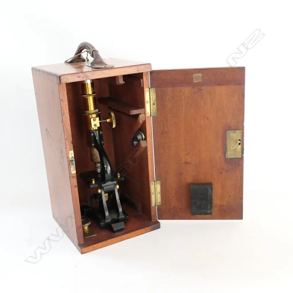 LATE 19thC BRASS MICROSCOPE IN MAHOG BOX Image 1++
